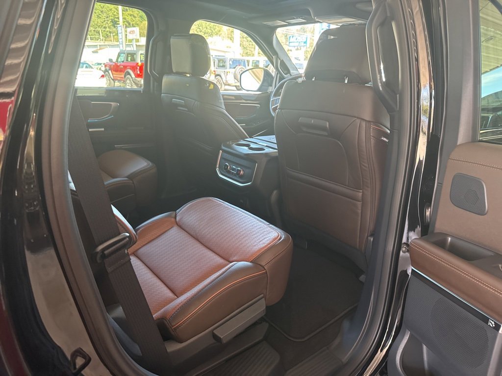 New 2025 Ford Expedition King Ranch image 26