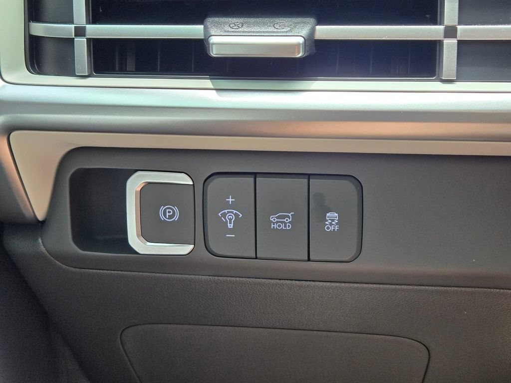 Certified 2026 Hyundai Santa Fe SEL FWD image 22
