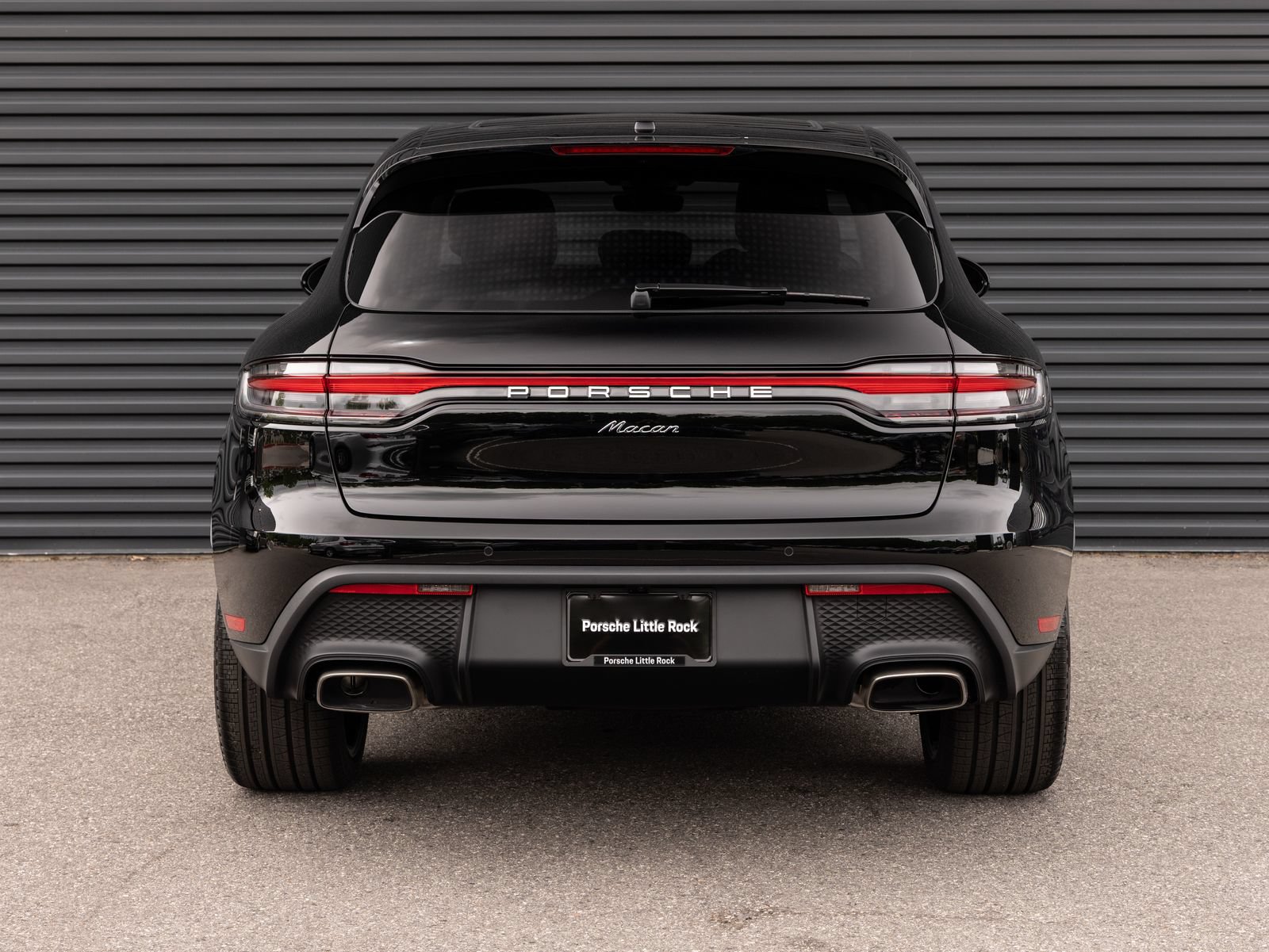 Certified 2026 Porsche Macan AWD/4WD image 6
