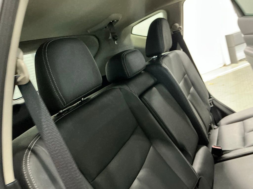 Used 2023 Nissan Murano SV w/ SV Midnight Edition Package image 16