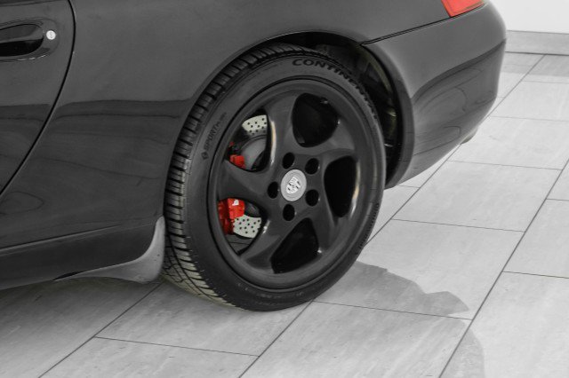 Used 2001 Porsche 911 Carrera 4 image 43