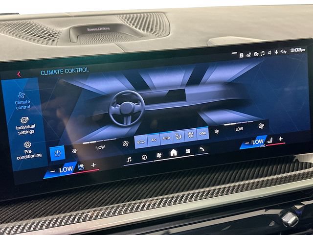 Used 2025 BMW X5 M Competition w/ Executive Package AWD/4WD image 22