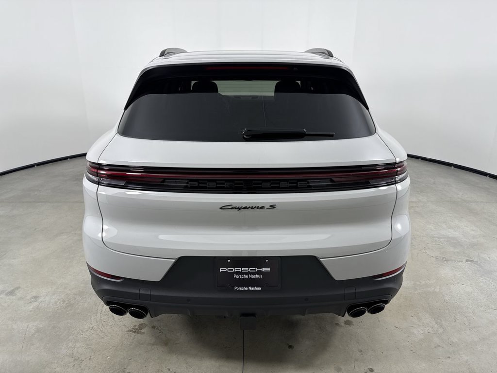 New 2026 Porsche Cayenne S AWD/4WD image 6