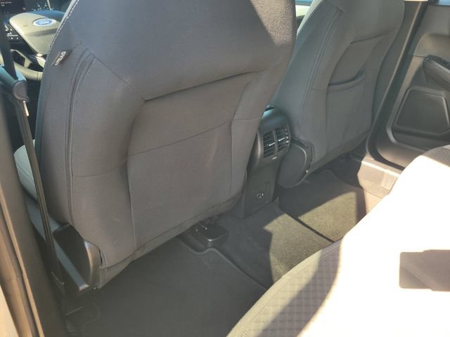 Used 2022 Ford Escape SE w/ Convenience Package FWD image 14