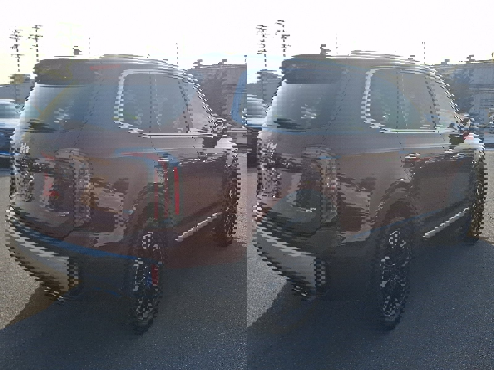 Used 2023 Kia Telluride SX video 4