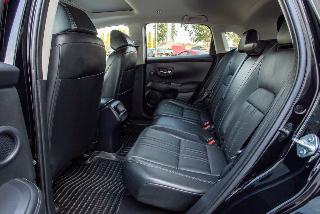Certified 2024 Honda HR-V EX-L image 17