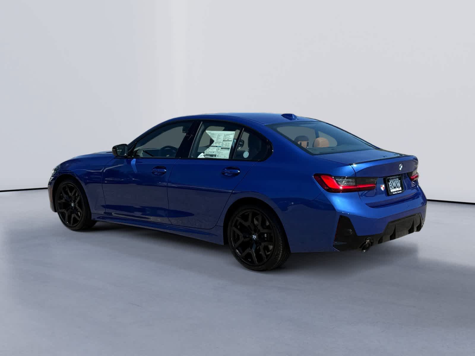 New 2026 BMW 330i Sedan w/ M Sport Package RWD image 5