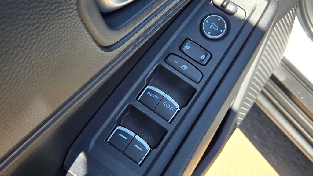 Used 2025 Honda Accord LX image 16