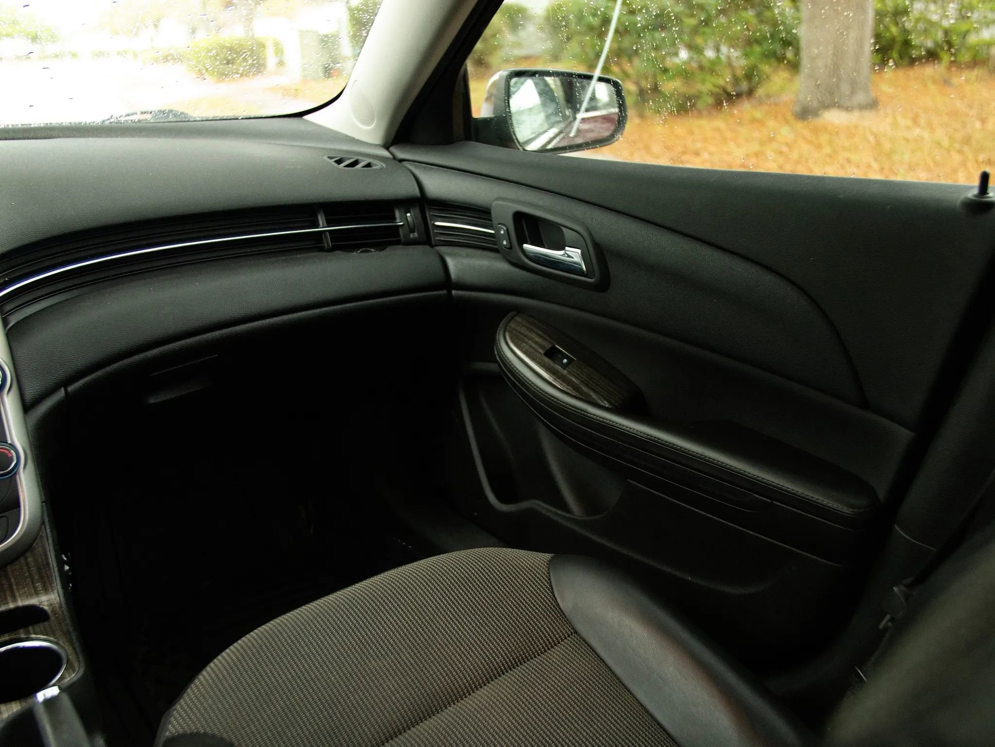 Used 2015 Chevrolet Malibu LT w/ Power Convenience Package FWD image 31