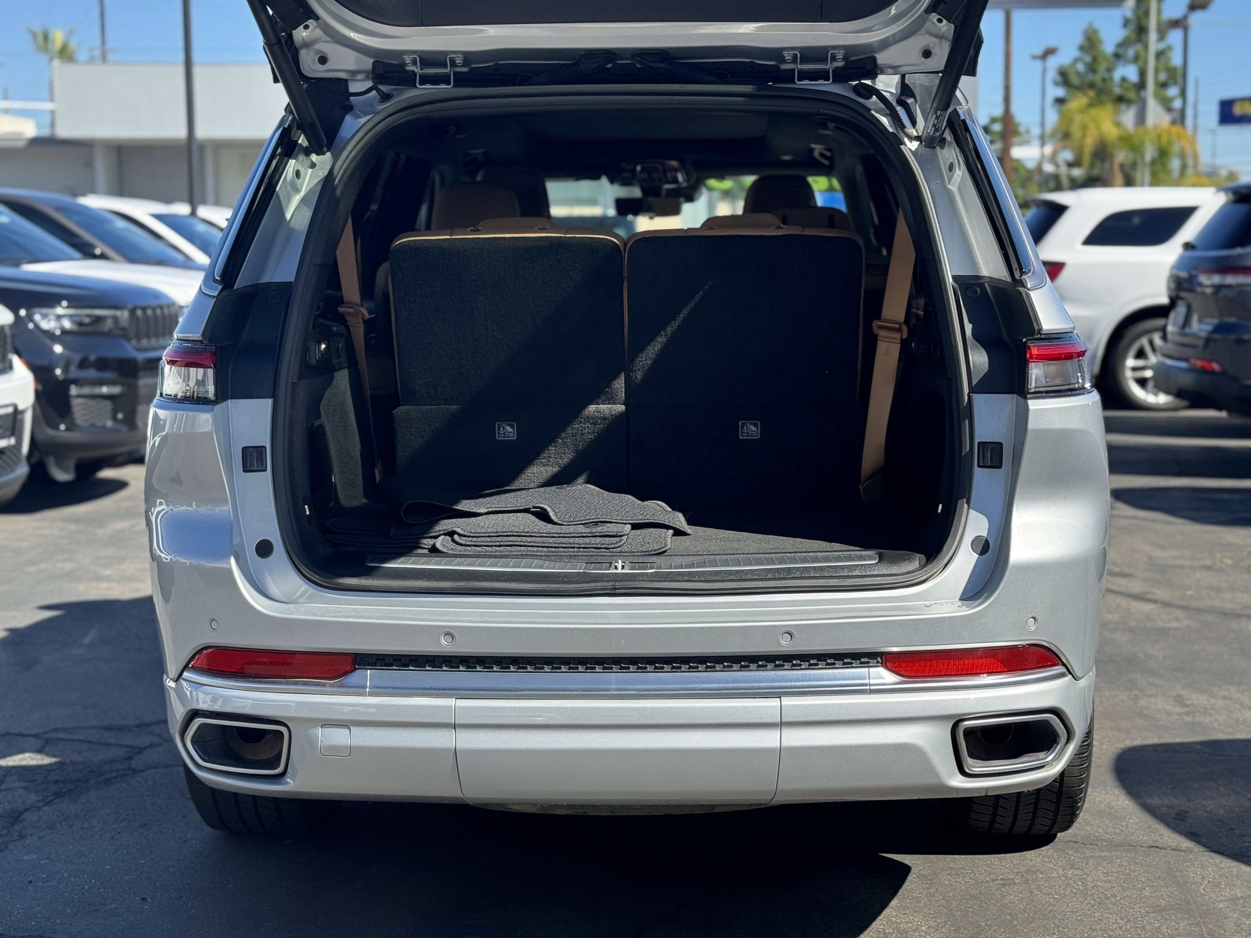 Certified 2021 Jeep Grand Cherokee L Summit AWD/4WD image 14
