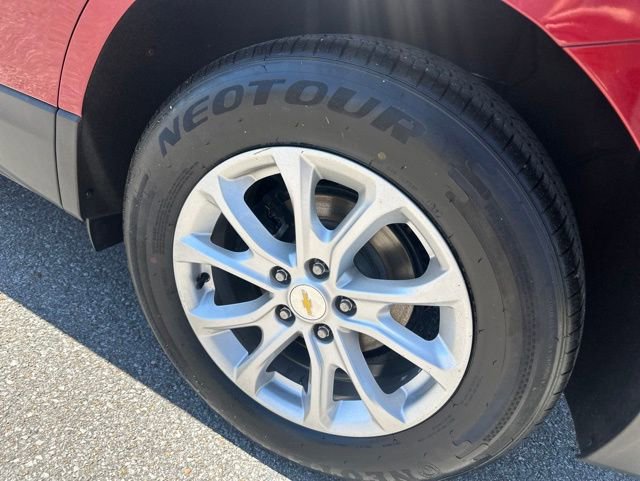 Used 2018 Chevrolet Equinox LT FWD image 17