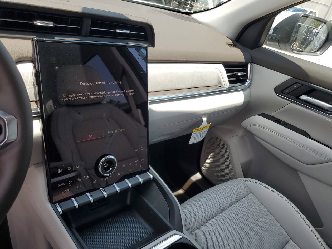 New 2026 GMC Terrain Denali AWD/4WD image 26
