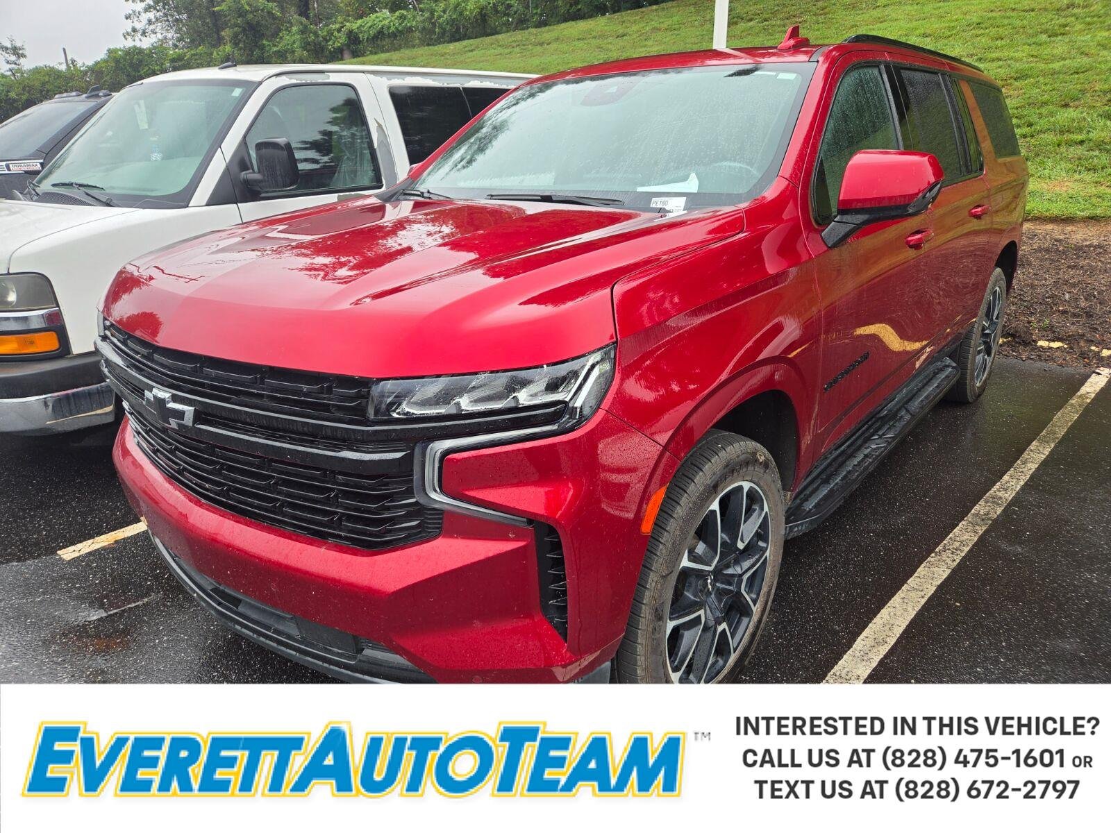 Used 2023 Chevrolet Suburban RST AWD/4WD image 1