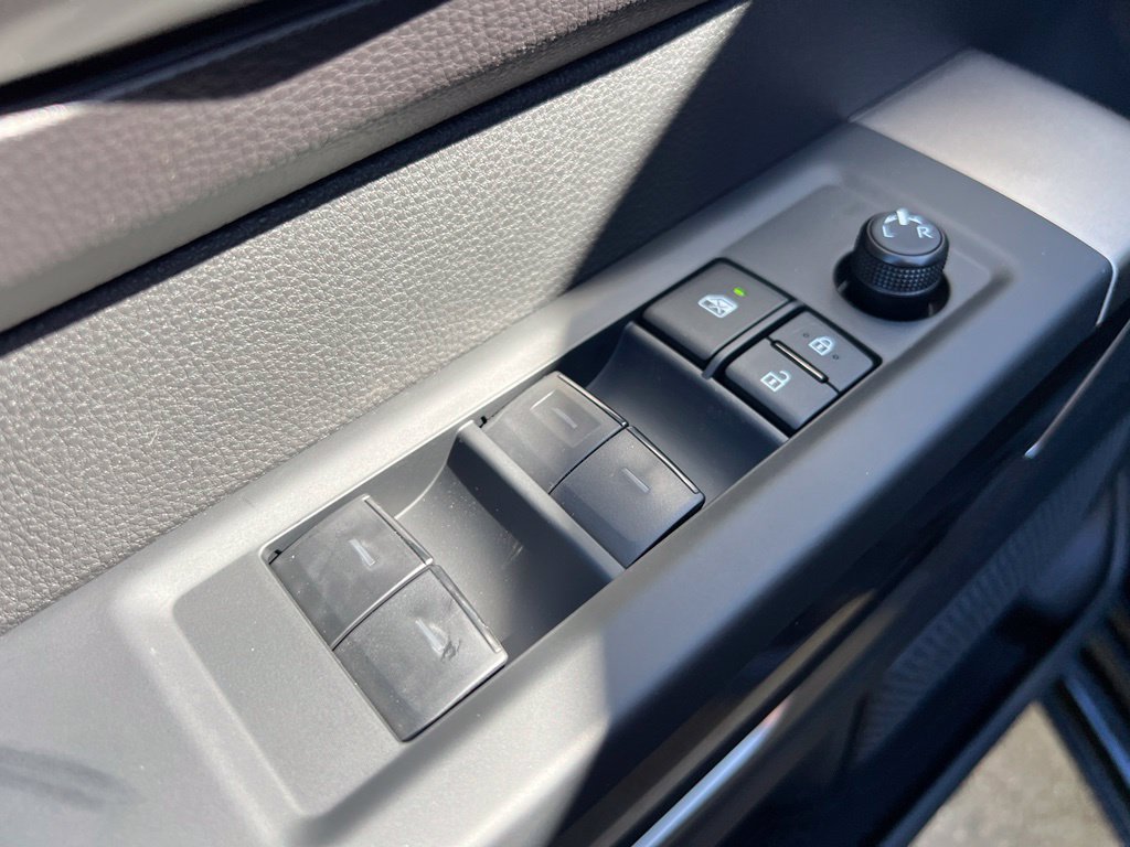 New 2026 Toyota Tundra SR5 AWD/4WD image 31