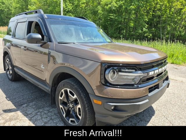 Used 2022 Ford Bronco Sport Outer Banks w/ Tech Package AWD/4WD image 5