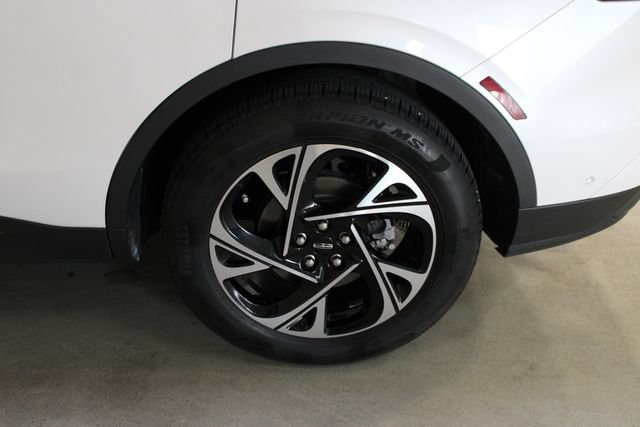 Used 2024 Lincoln Nautilus Premier w/ Equipment Group 102A AWD/4WD image 41