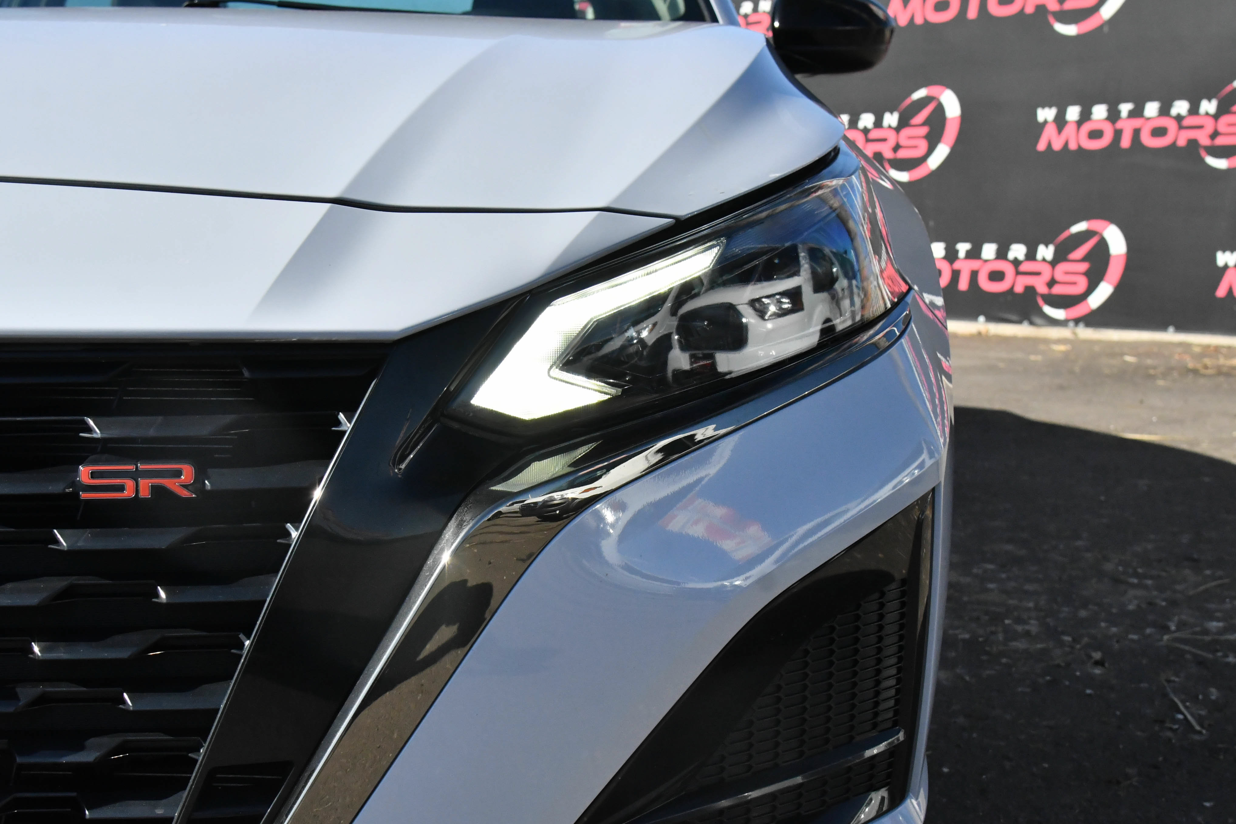 Used 2024 Nissan Altima 2.5 SR FWD image 11