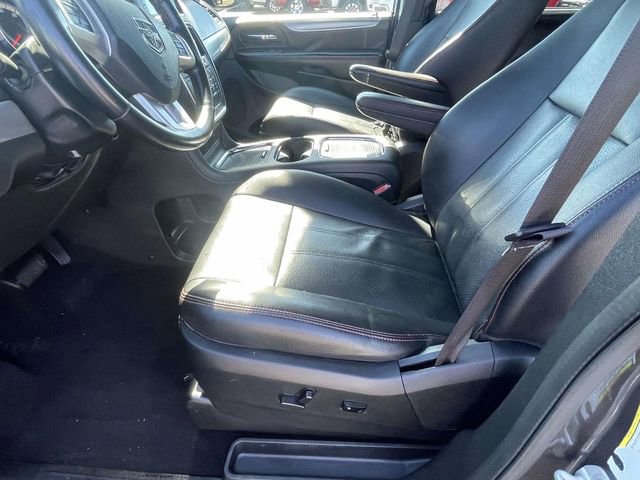 Used 2019 Dodge Grand Caravan GT image 14