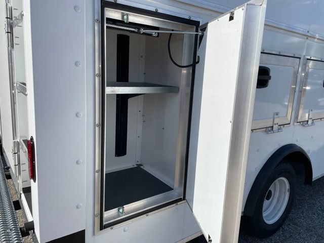 New 2027 Ford E-350 and Econoline 350 Super Duty w/ Power Equipment Group RWD image 57