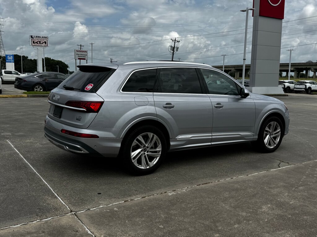 Used 2022 Audi Q7 3.0T Premium Plus AWD/4WD image 18