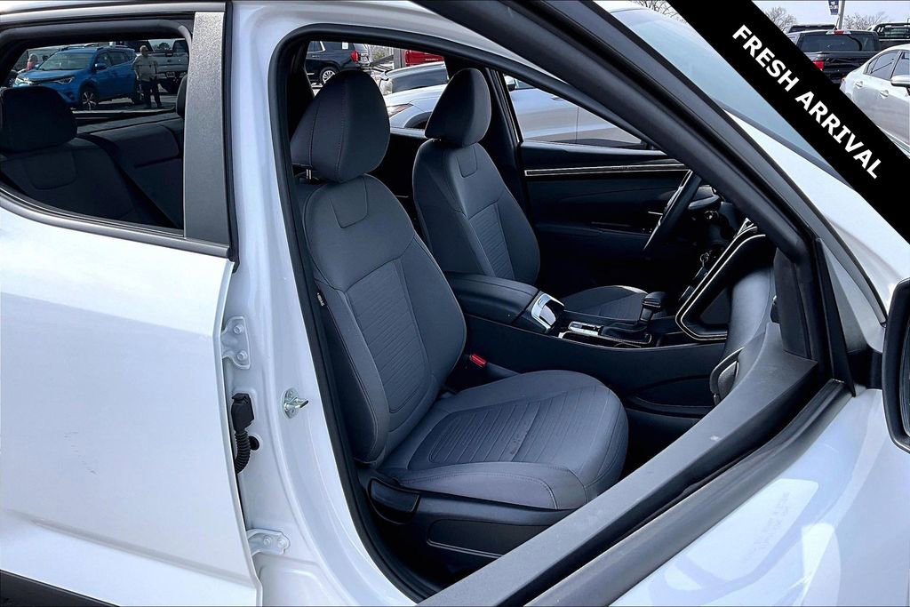 Used 2024 Hyundai Santa Cruz SE image 27