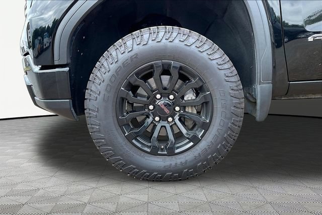 Used 2022 GMC Sierra 1500 AT4X AWD/4WD image 21