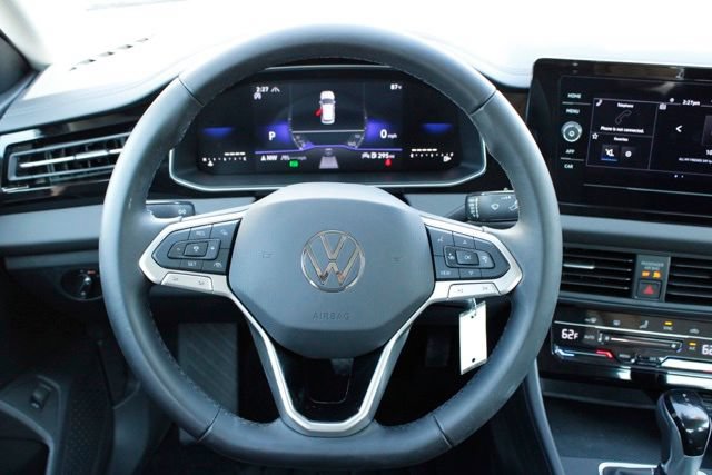 Used 2025 Volkswagen Jetta S FWD image 14