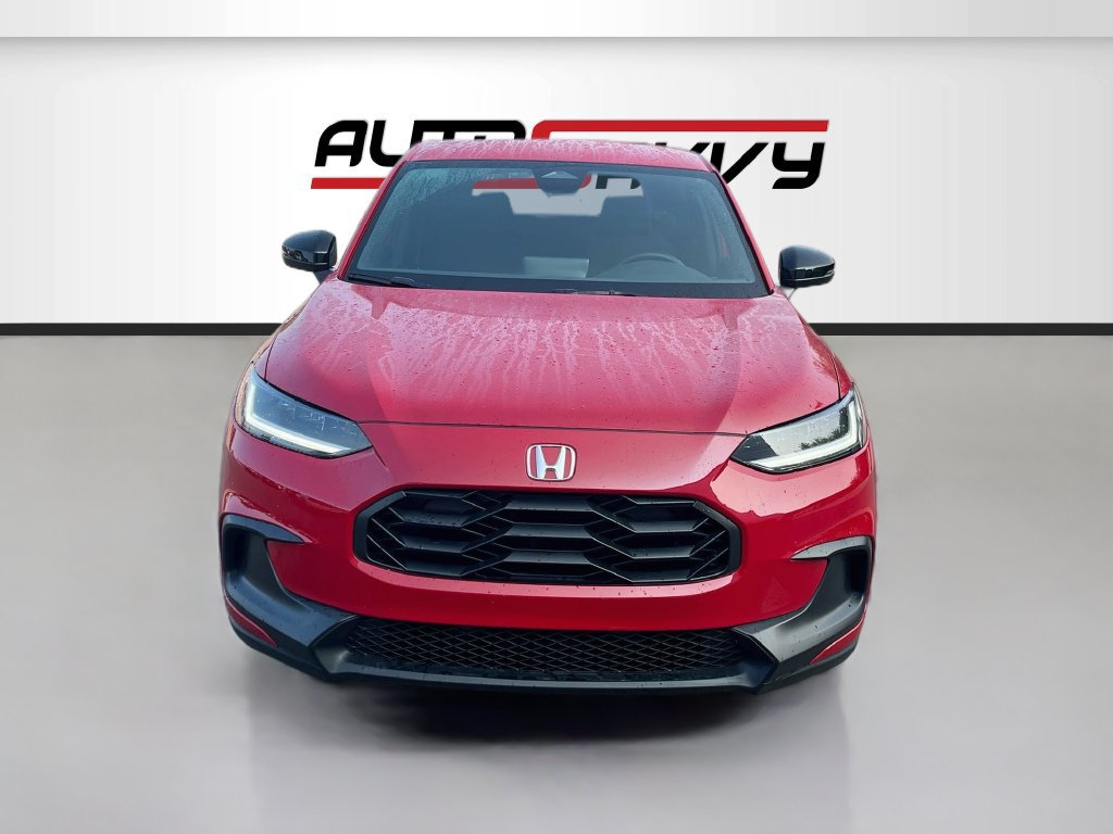 Used 2025 Honda HR-V Sport image 2
