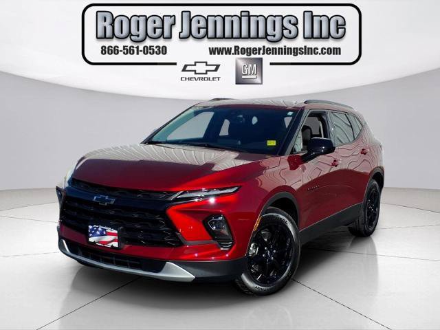 Used 2025 Chevrolet Blazer LT w/ Convenience Package FWD image 1