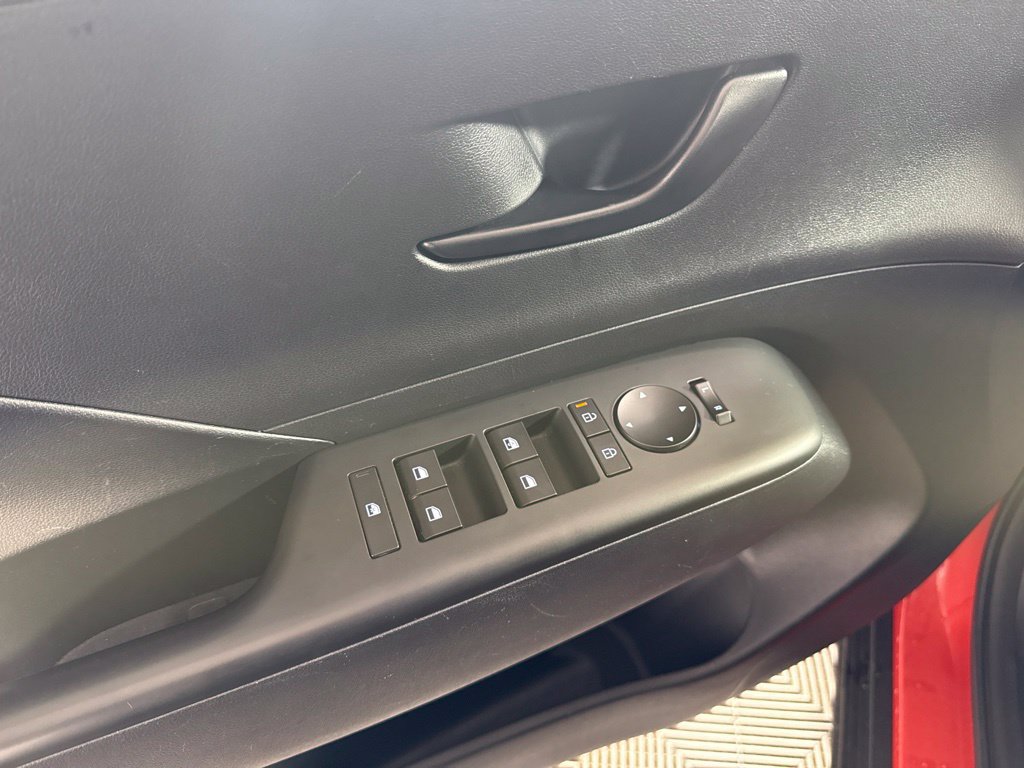 Used 2026 Hyundai Kona SE AWD/4WD image 18