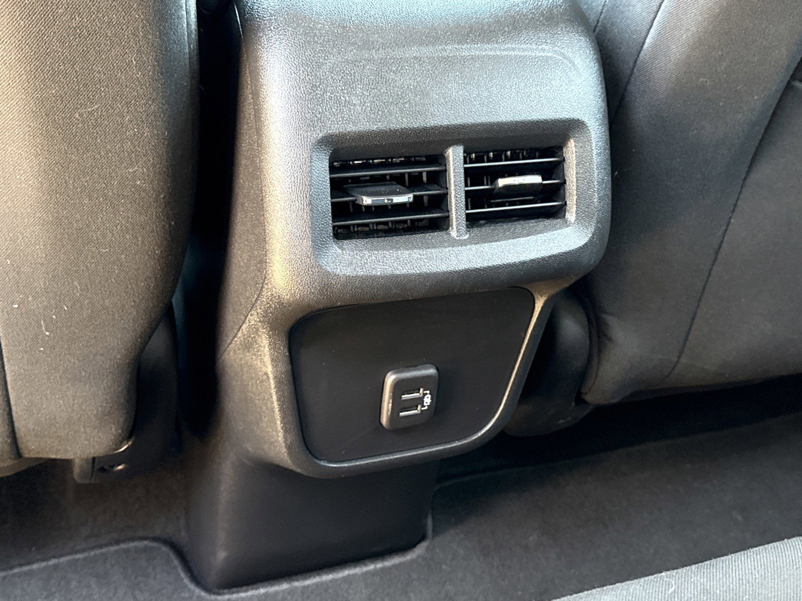 Used 2023 Chevrolet Equinox LT w/ Driver Convenience Package image 14