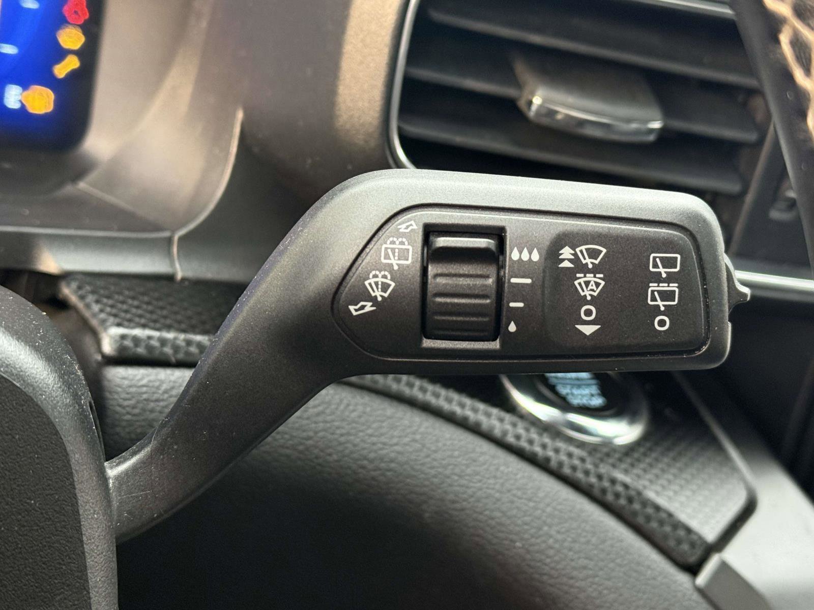 Used 2020 Ford Explorer ST w/ Premium Technology Package image 23