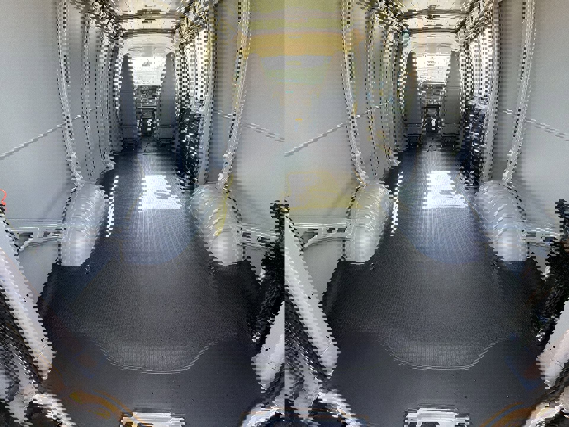 New 2025 GMC Savana 2500 image 21