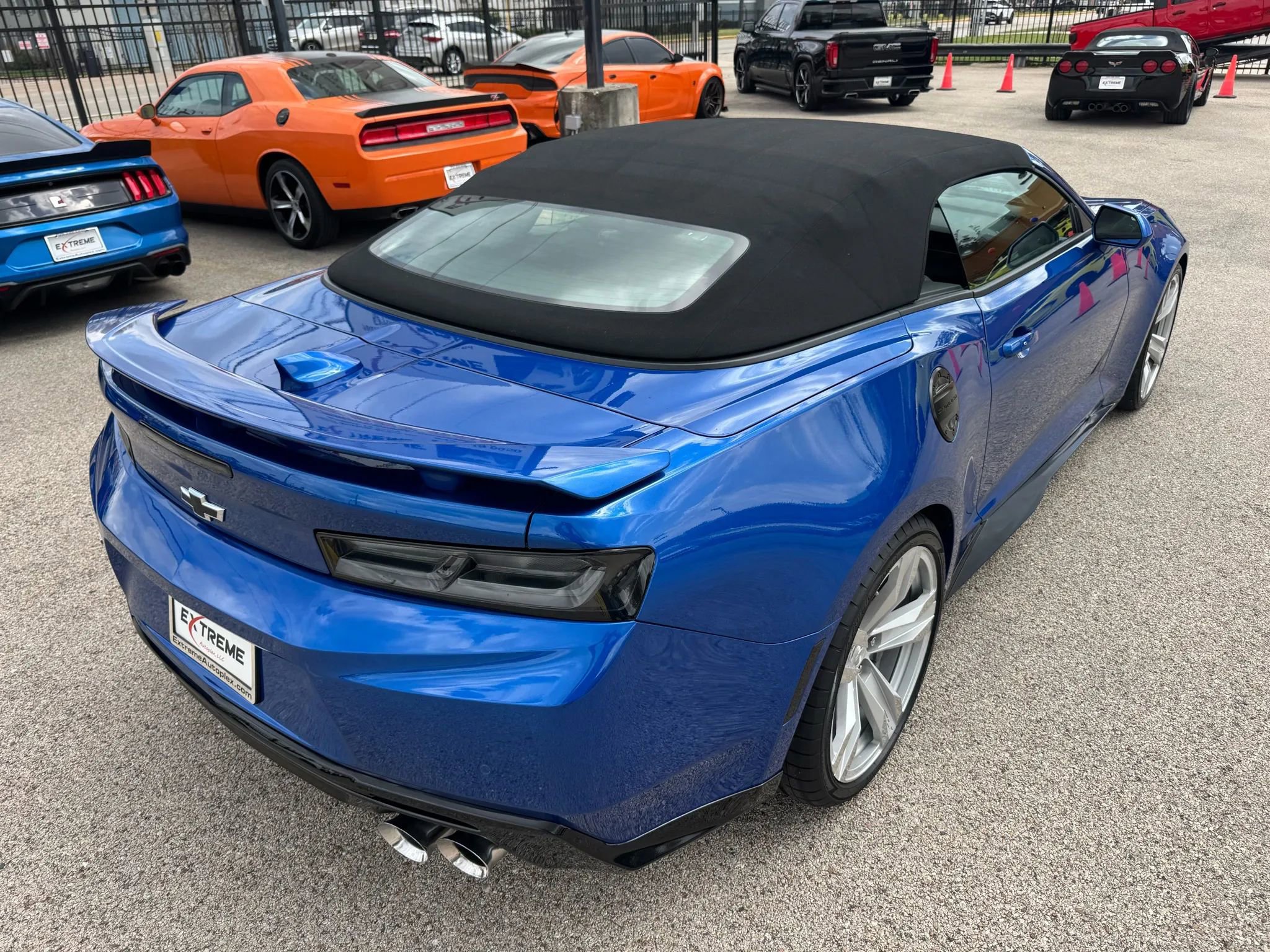 Used 2018 Chevrolet Camaro ZL1 w/ LPO, ZL1 Protection Package RWD image 48