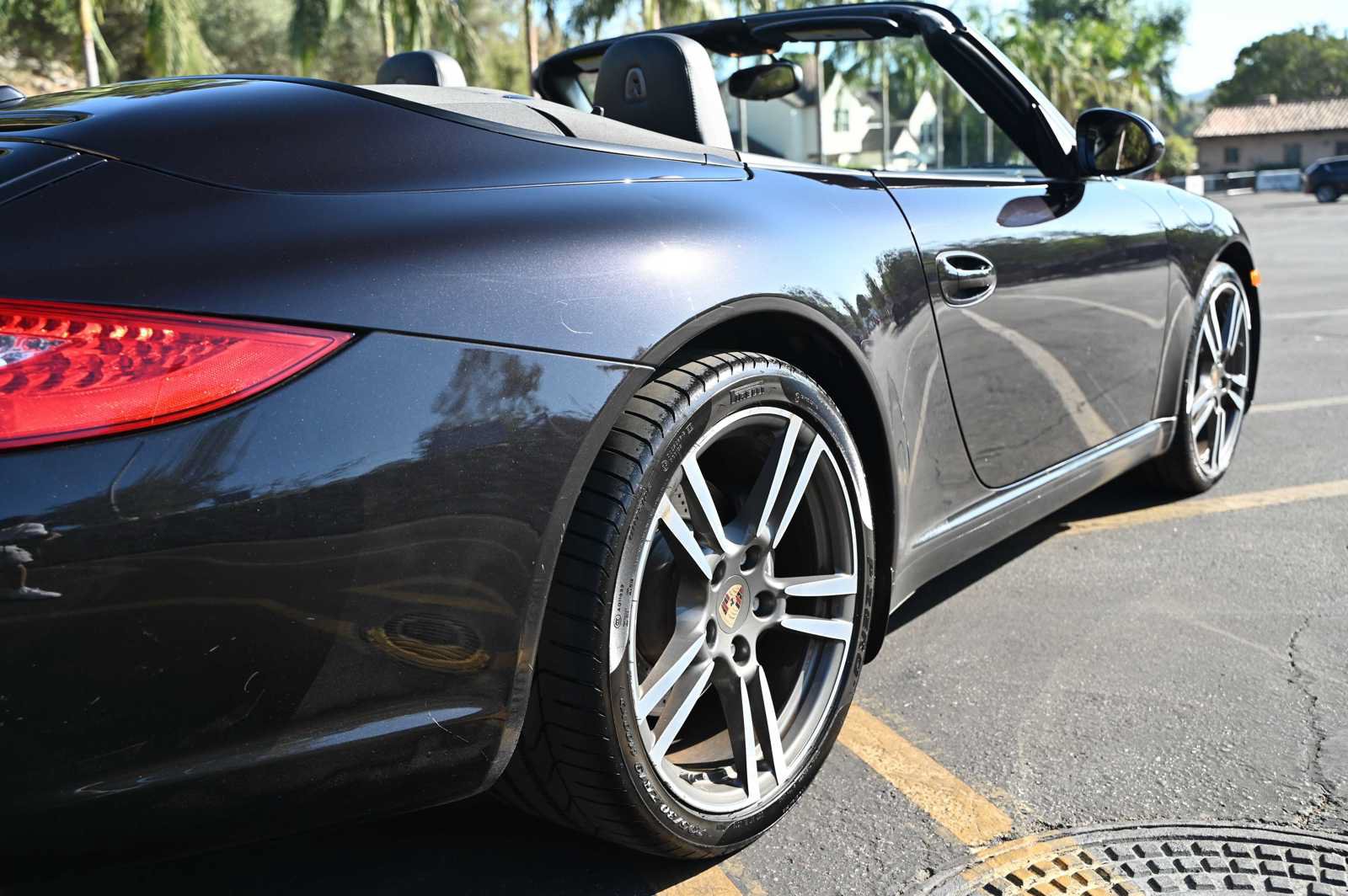 Used 2012 Porsche 911 Carrera Black Edition RWD image 9