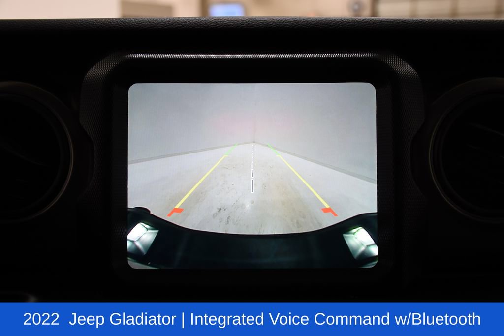 Used 2022 Jeep Gladiator Willys image 14