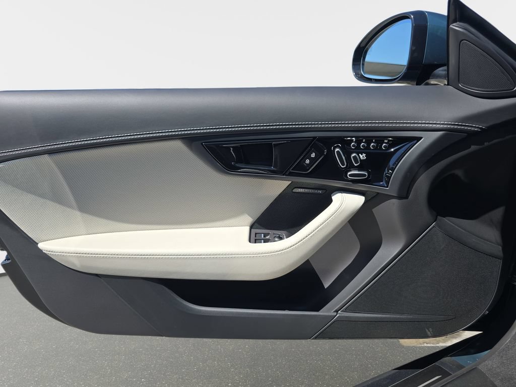 Certified 2024 Jaguar F-TYPE Coupe AWD image 25