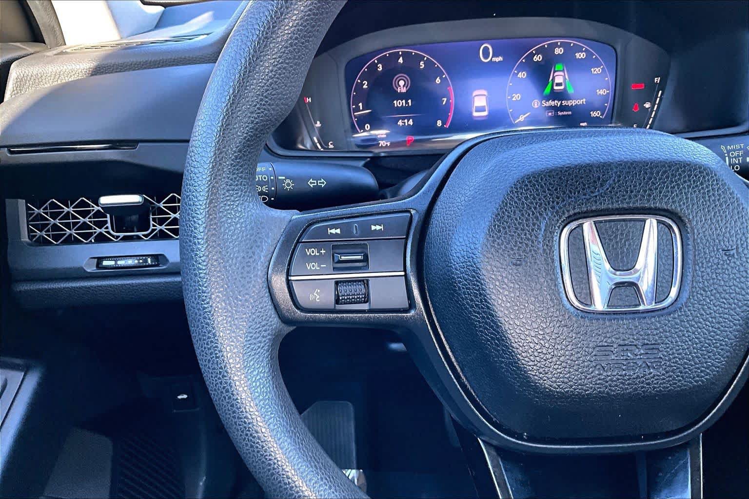 Used 2024 Honda Accord EX image 23