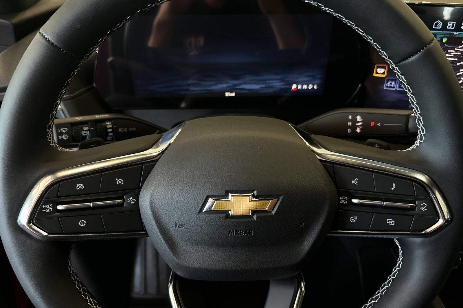 New 2026 Chevrolet Traverse LT w/ Driver Confidence Package FWD image 24