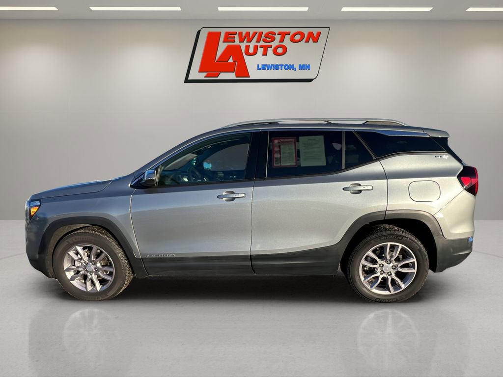 Certified 2024 GMC Terrain SLT w/ Infotainment Package II image 10