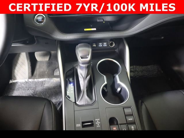 Used 2023 Toyota Highlander XSE FWD image 25
