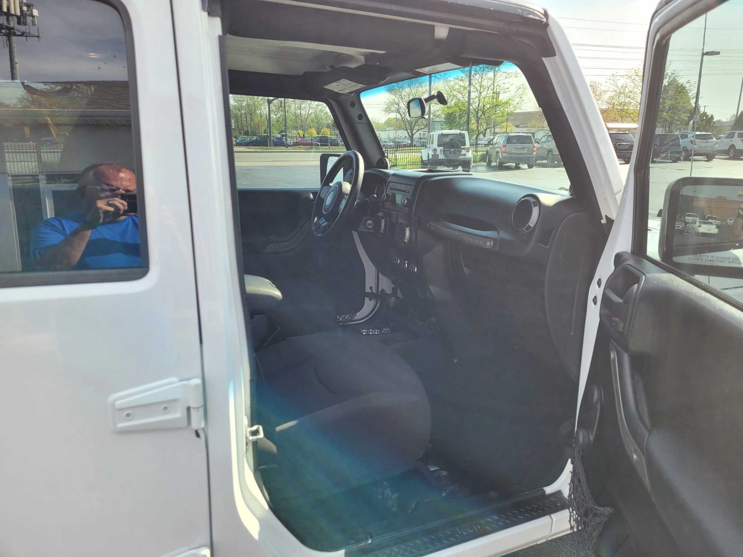 Used 2013 Jeep Wrangler Unlimited Sport image 20