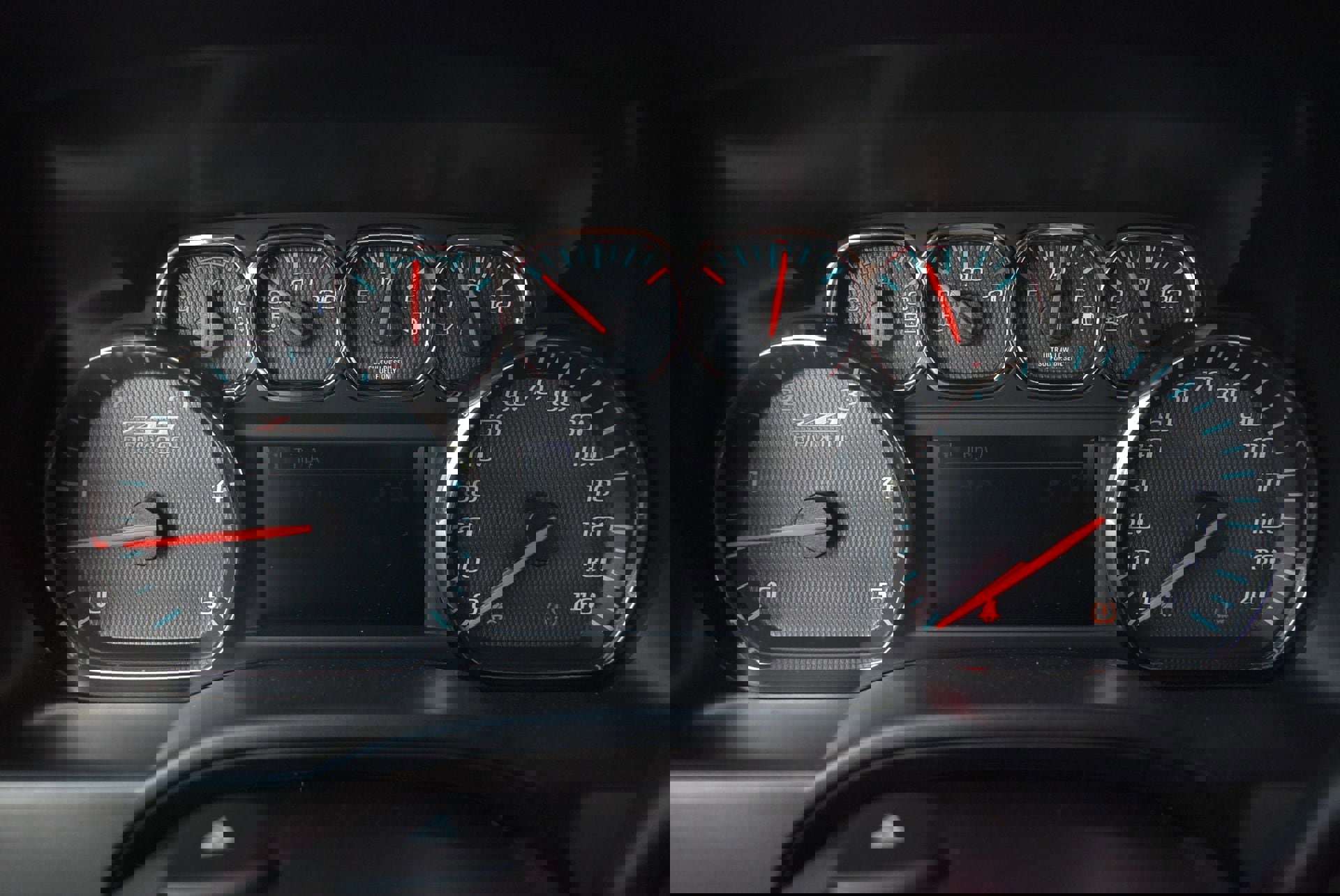 Used 2019 Chevrolet Silverado 2500 LTZ w/ Duramax Plus Package AWD/4WD image 33