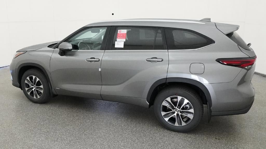 New 2026 Toyota Highlander XLE AWD/4WD image 4