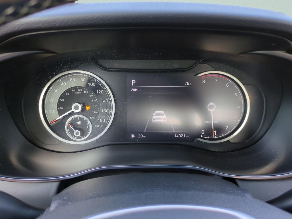 Used 2023 Genesis G70 2.0T AWD/4WD image 15