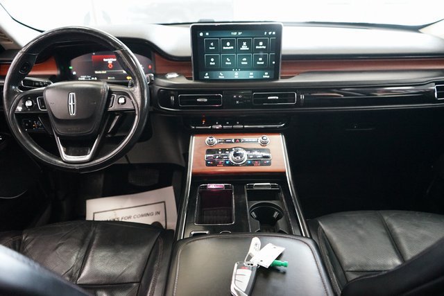 Used 2021 Lincoln Aviator Reserve AWD/4WD image 42