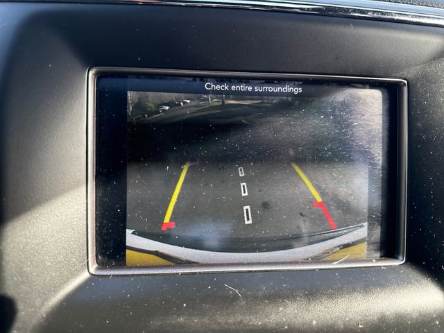 Used 2019 Jeep Grand Cherokee Laredo image 25