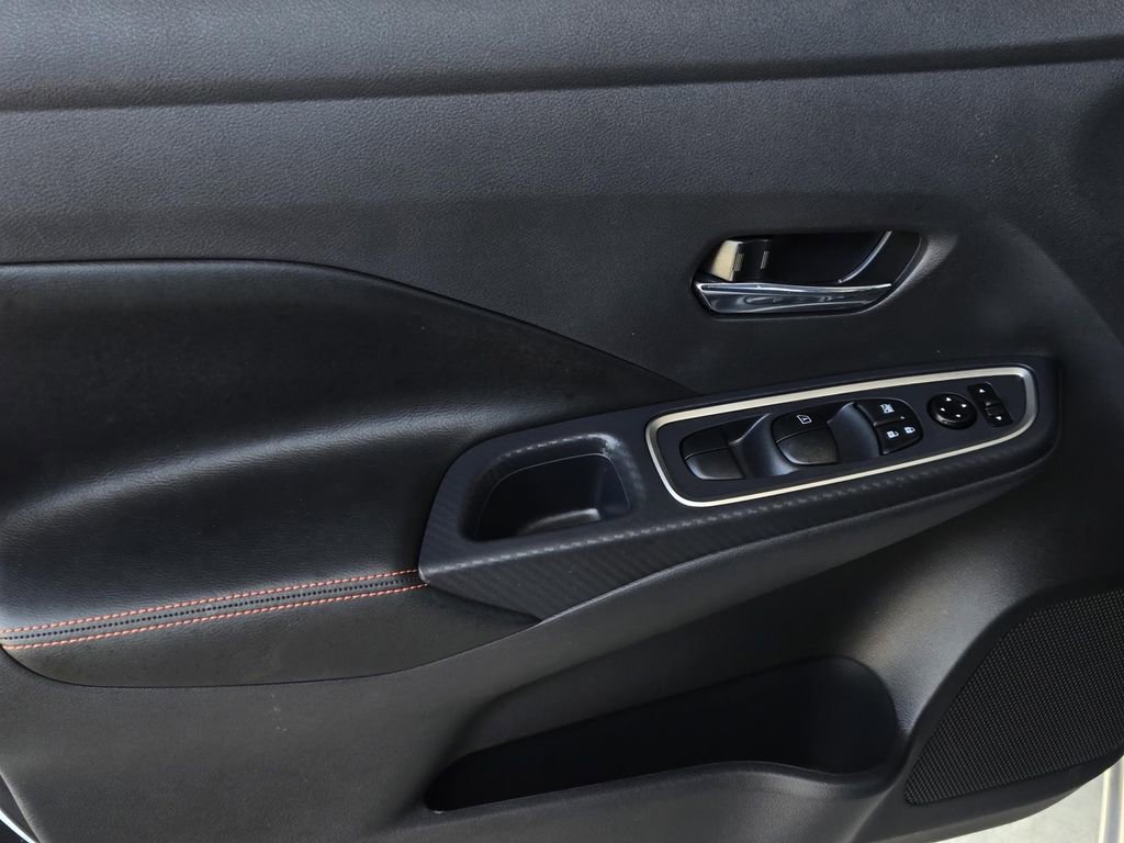 Certified 2025 Nissan Versa SR w/ Trunk Package image 15