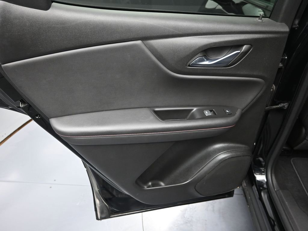 Used 2023 Chevrolet Blazer RS w/ Enhanced Convenience Package image 29