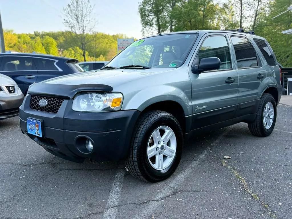 Used 2006 Ford Escape 4WD Hybrid image 4